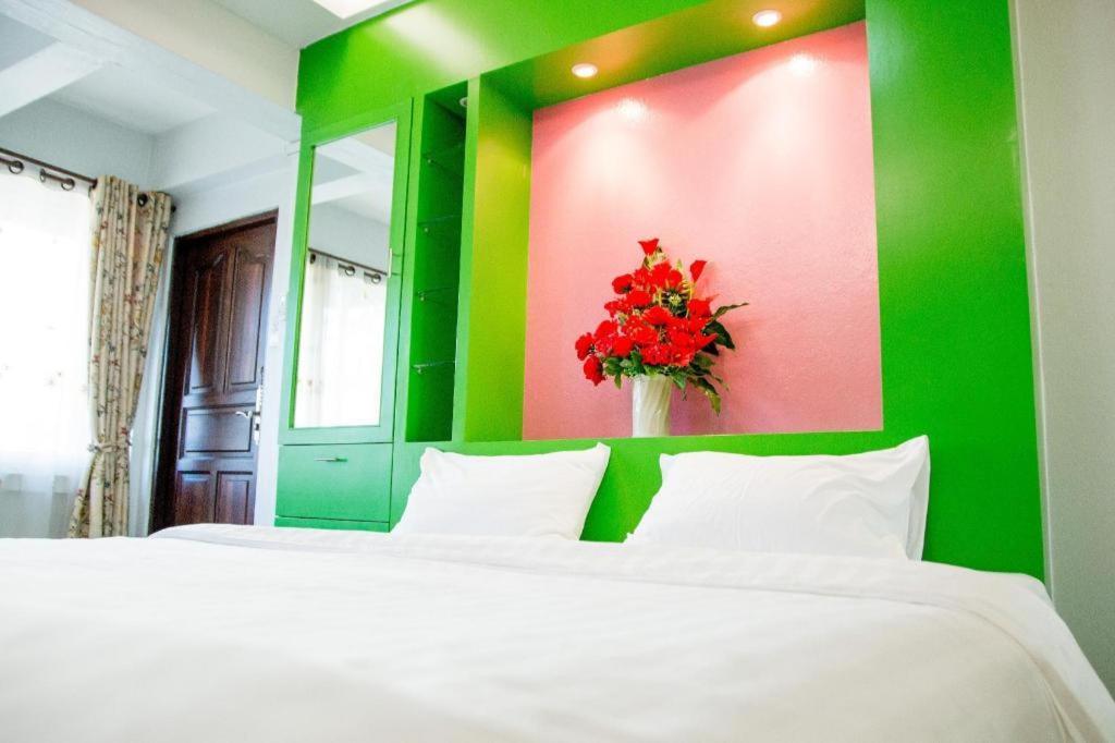 Huay Kaew Palace 1 Hotel Chiang Mai Esterno foto